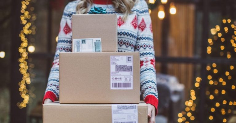 supply chains holiday season